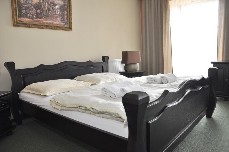 Stary Dwor Bed and Breakfast Żywiec Eksteriør billede