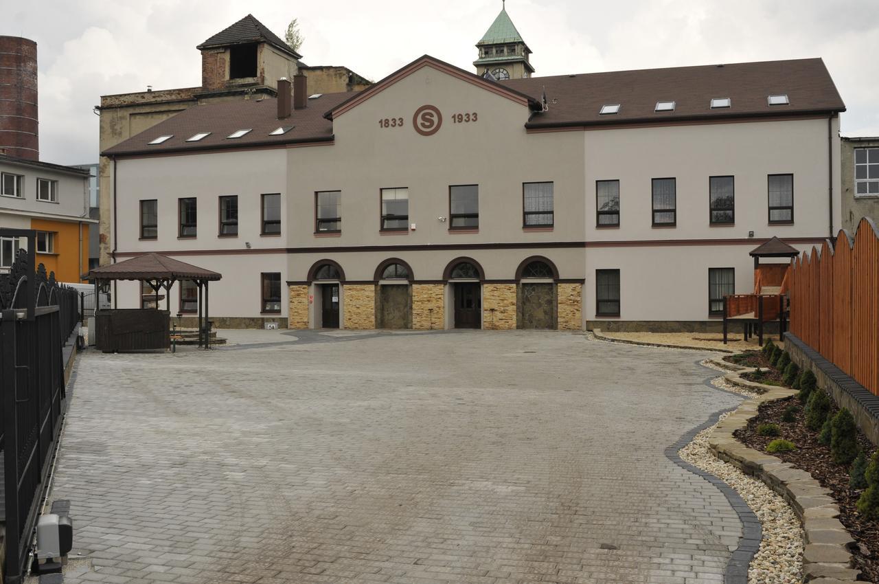 Stary Dwor Bed and Breakfast Żywiec Eksteriør billede